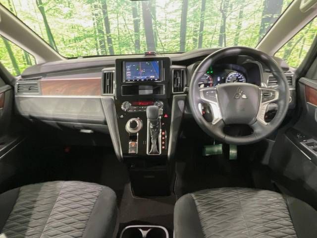 Mitsubishi DELICA D5 2023-03 9957-1