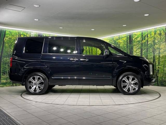 Mitsubishi DELICA D5 2023-03 9957-17