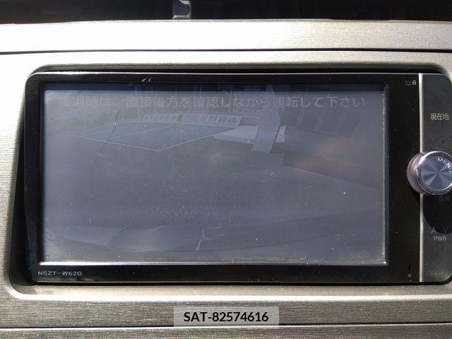 Toyota PRIUS 2014-01 366627-6