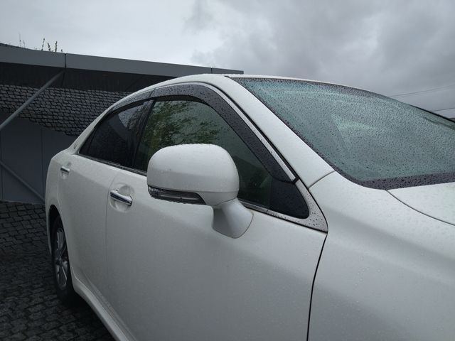 Toyota CROWN SEDAN 2012-10 22525-4
