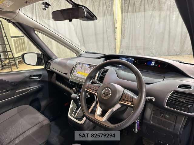 Nissan SERENA 2017-03 284316-12