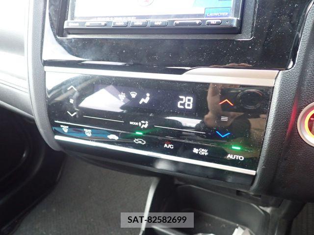 Honda FIT HYBRID 2019-01 221379-12