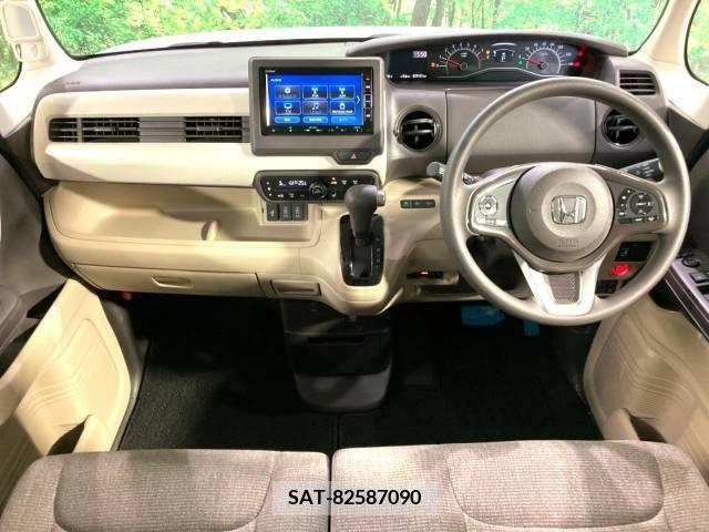 Honda N BOX 2019-10 307082-1