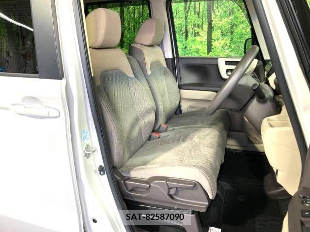 Honda N BOX 2019-10 307082-8