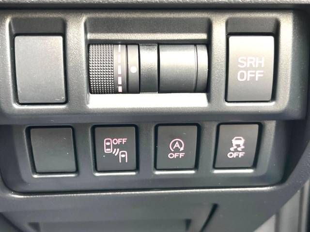 Subaru SUBARU 2018-01 13235-6