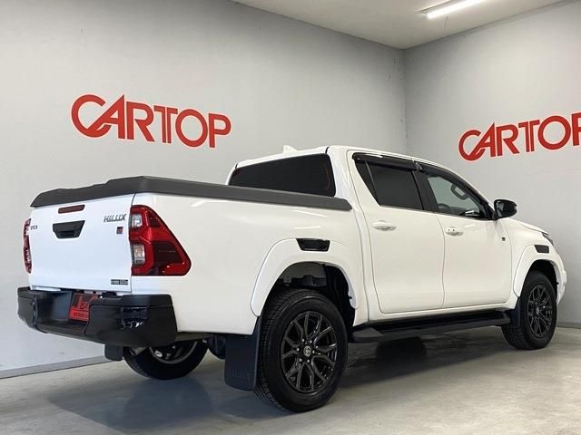 Toyota HILUX 2023-01 196818-18