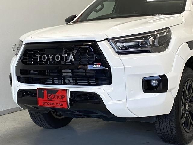 Toyota HILUX 2023-01 196818-6