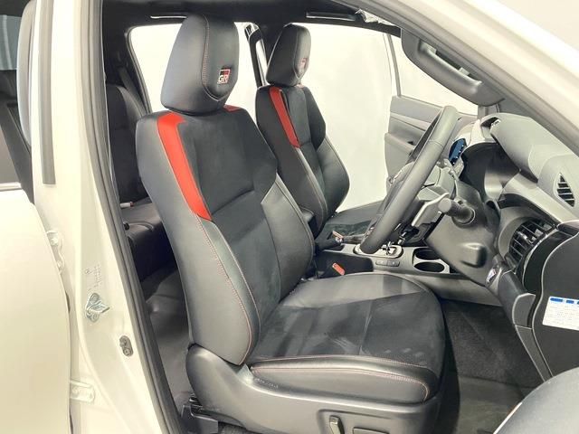 Toyota HILUX 2023-01 196818-8