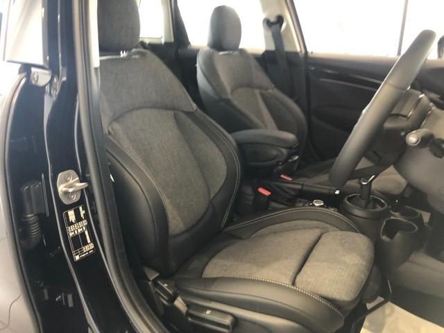 Bmw MINI 2023-03 8743-13