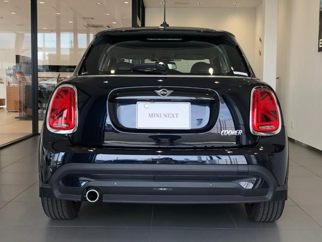 Bmw MINI 2023-03 8743-4