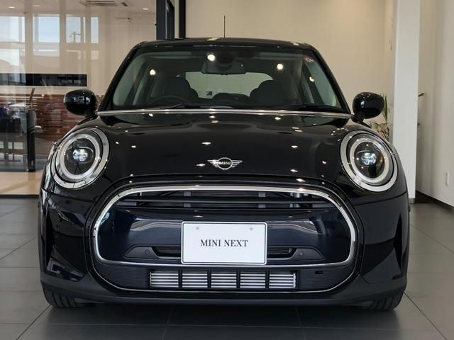 Bmw MINI 2023-03 8743-3