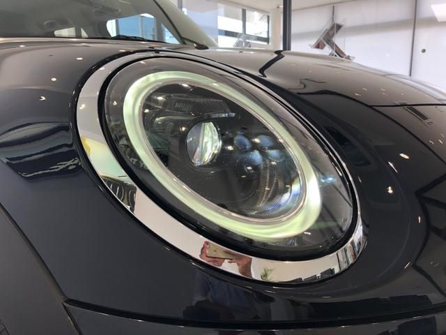 Bmw MINI 2023-03 8743-7