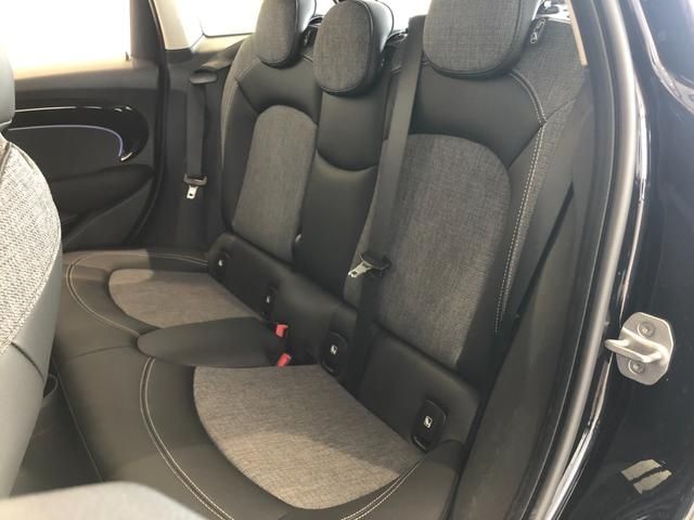 Bmw MINI 2023-03 8743-11