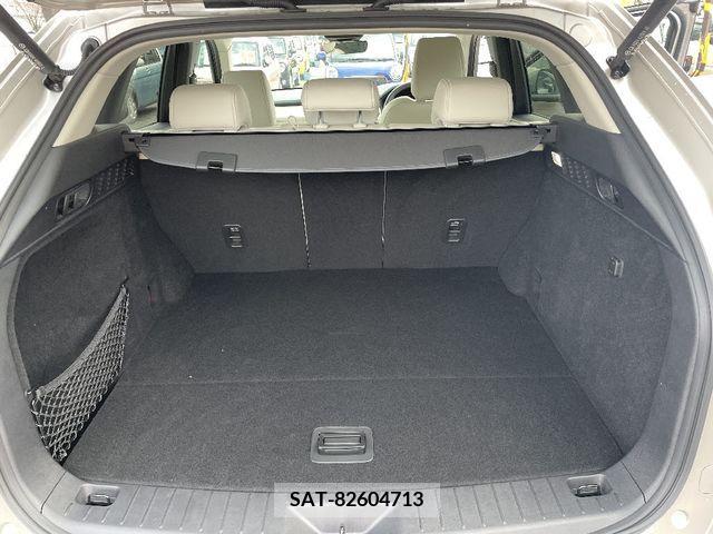 Mazda CX-60 2022-08 215870-7