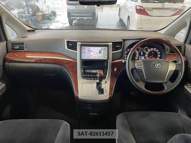 Toyota VELLFIRE 2009-07 240592-1