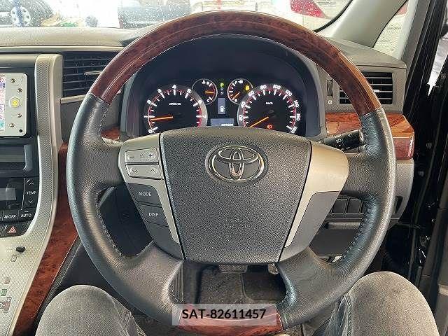 Toyota VELLFIRE 2009-07 240592-11
