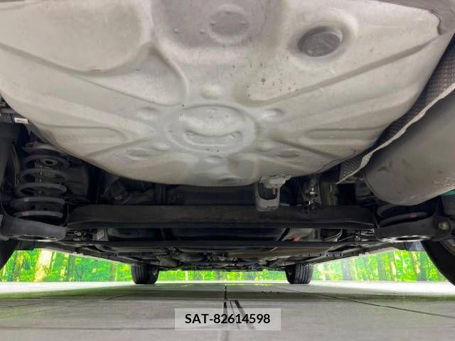 Toyota PRIUS 2014-04 243596-19