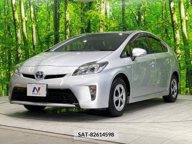 Toyota PRIUS 2014-04 243596-16