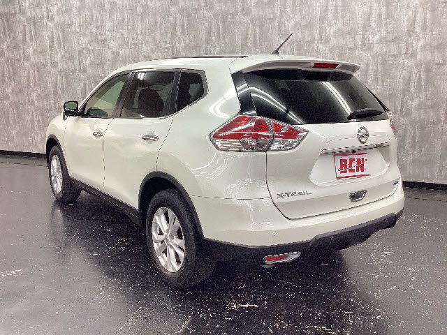 Nissan X-TRAIL 2016-11 18076-8