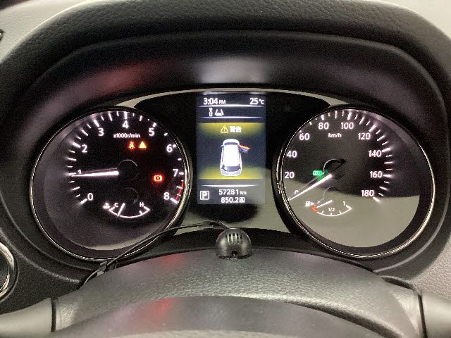 Nissan X-TRAIL 2016-11 18076-7