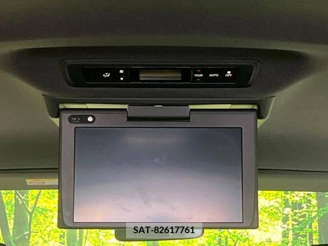Toyota VOXY 2019-09 346655-4