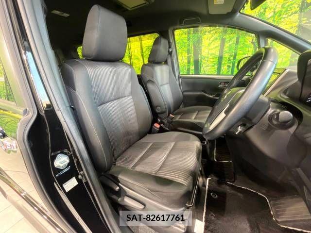 Toyota VOXY 2019-09 346655-8