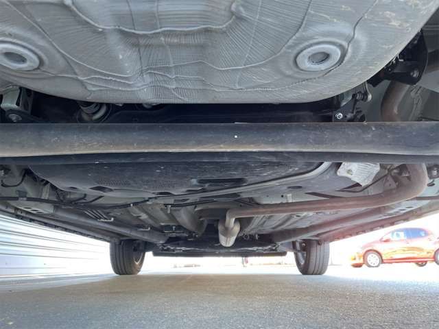 Suzuki IGNIS 2020-03 183617-12