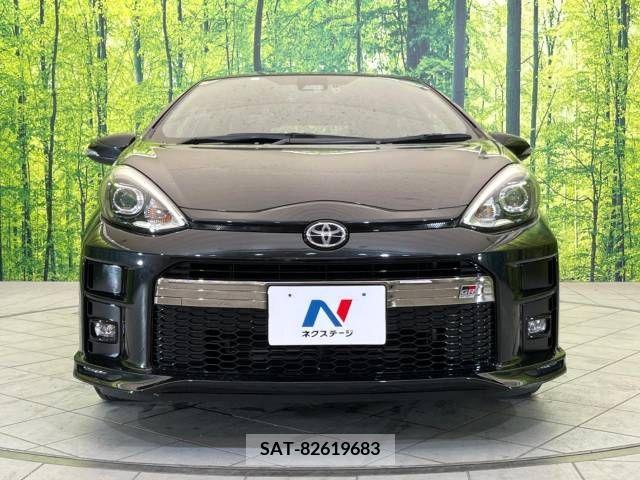 Toyota AQUA 2018-05 260666-14