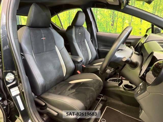 Toyota AQUA 2018-05 260666-8