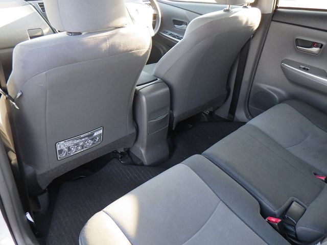 Toyota PRIUS ALPHA 2013-11 190021-11