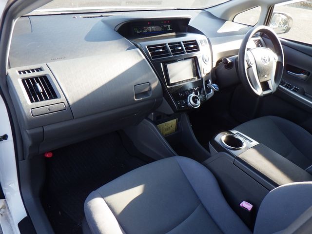 Toyota PRIUS ALPHA 2013-11 190021-8