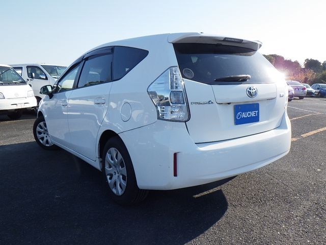 Toyota PRIUS ALPHA 2013-11 190021-2