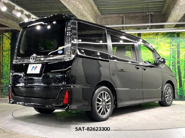 Toyota VOXY 2014-09 321404-16