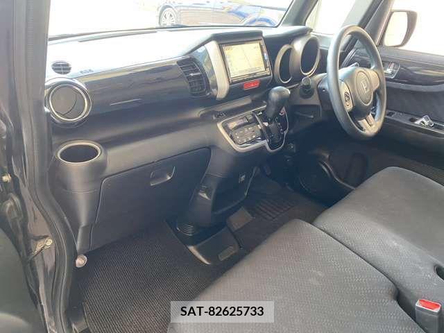 Honda N BOX CUSTOM 2014-01 279137-4
