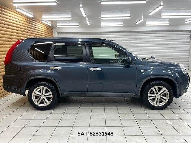 Nissan X-TRAIL 2012-01 290568-16
