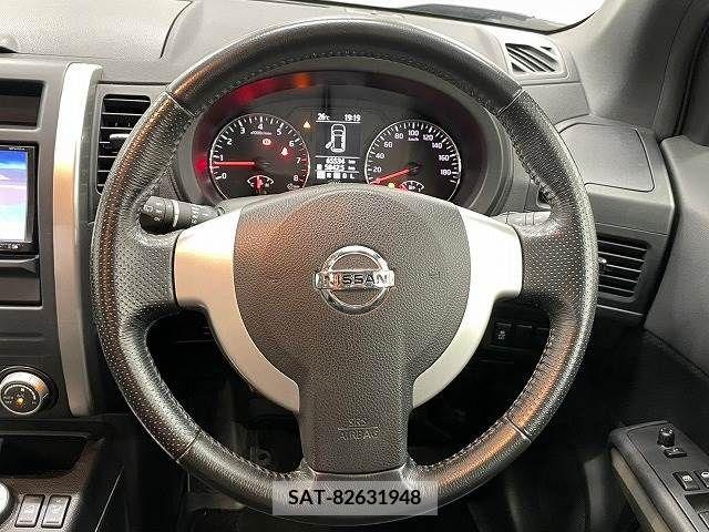 Nissan X-TRAIL 2012-01 290568-10