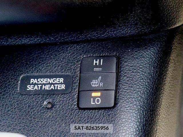 Toyota PRIUS 2017-04 372410-23