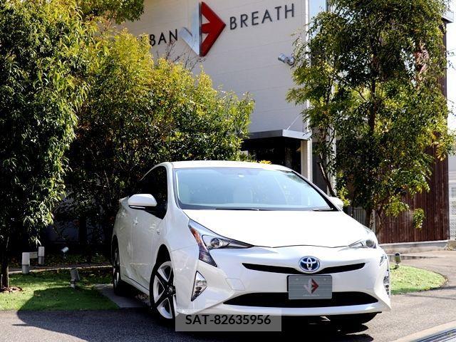 Toyota PRIUS 2017-04 372410-0