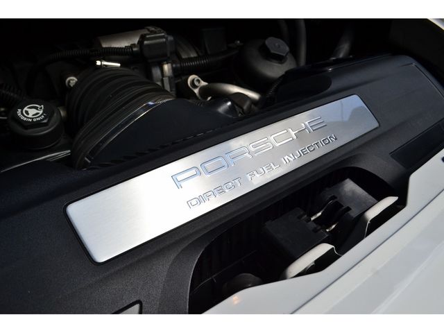 Porsche 911 2010-04 8362-19