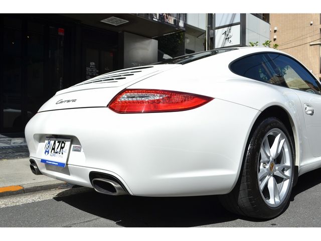 Porsche 911 2010-04 8362-7