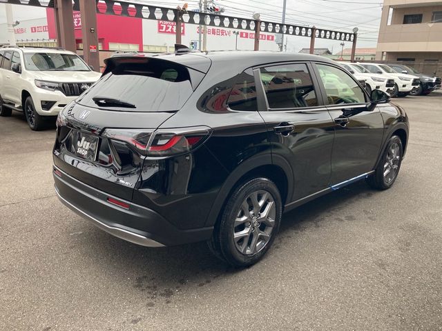 Honda ZR-V 2023-11 195409-6