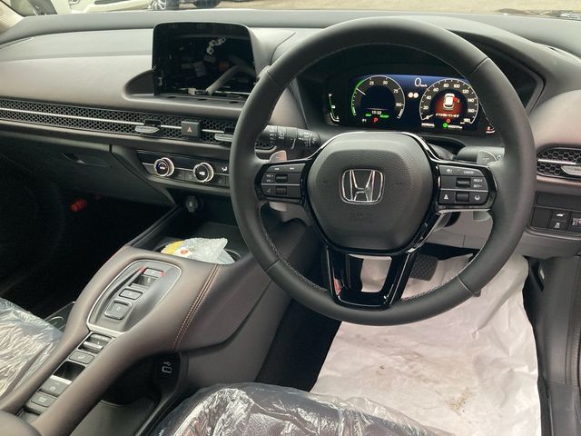 Honda ZR-V 2023-11 195409-11