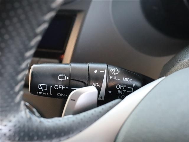 Honda INSIGHT 2011-03 28163-23