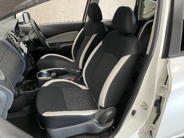 Nissan NOTE 2019-08 24265-11