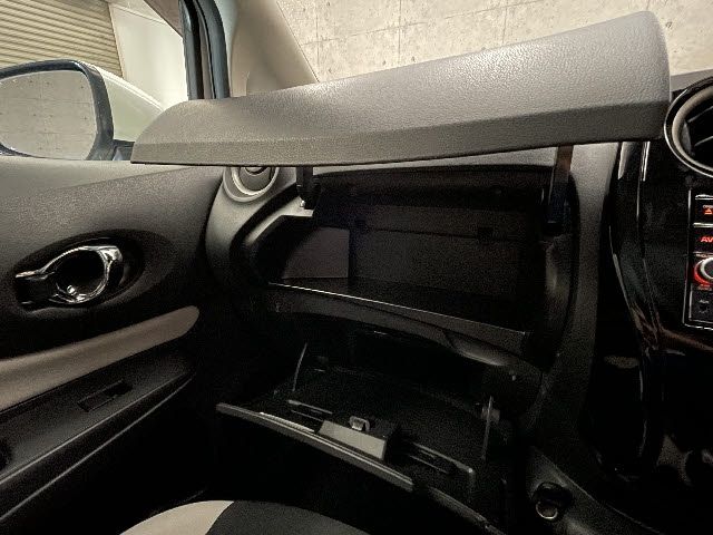 Nissan NOTE 2019-08 24265-24