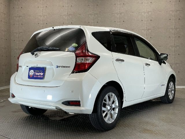 Nissan NOTE 2019-08 24265-3