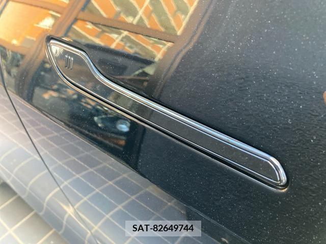Tesla MODEL Y 2023-04 202069-8
