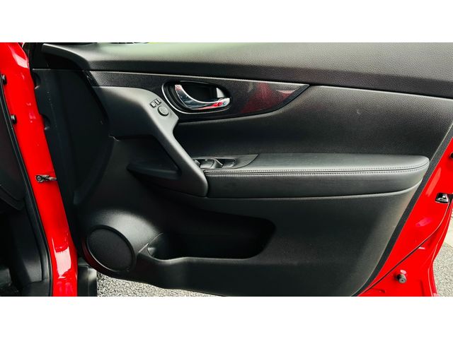 Nissan X-TRAIL 2016-11 685-19