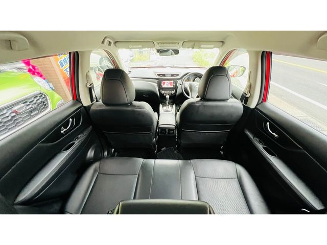 Nissan X-TRAIL 2016-11 685-22