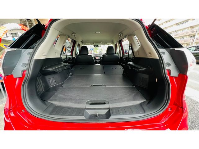 Nissan X-TRAIL 2016-11 685-8